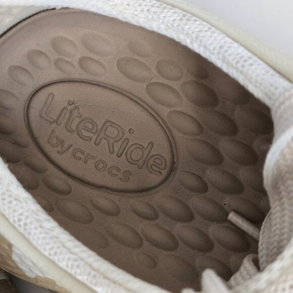 Crocs Literide Pacer Sneaker‎ Womens 7 Beige Camo Breathable Outdoor Gorpcore - Picture 12 of 14